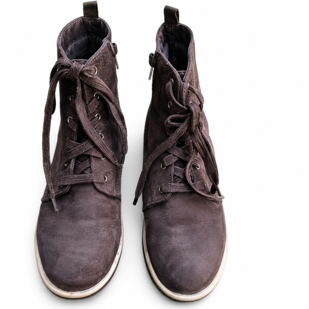 Kensie Boots Women's Size 8.5M Brown Kasha Lace Up‎